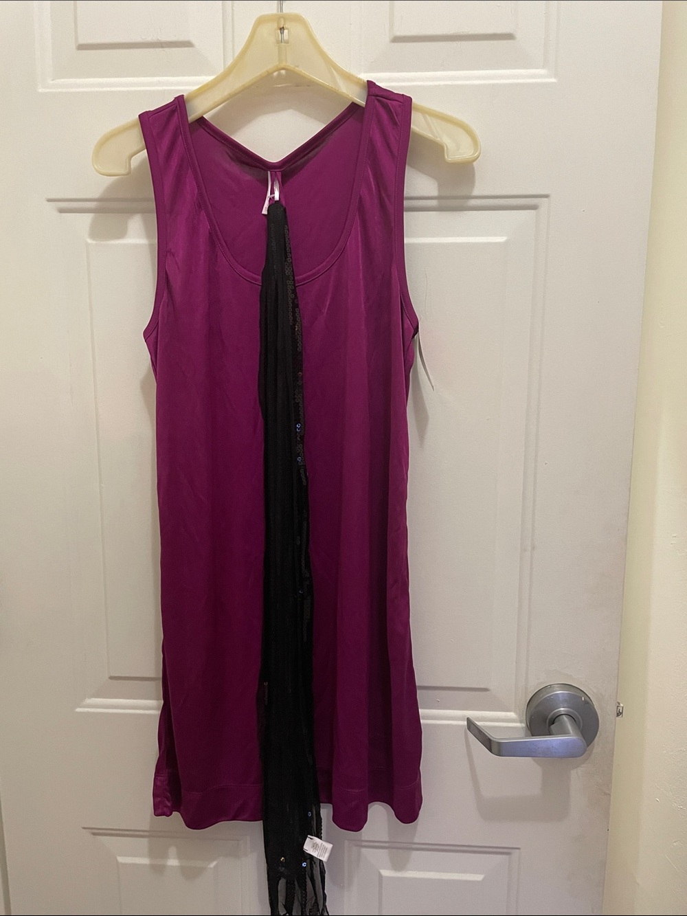 XHILIRATION: Women's Size XL Sleeveless Tank Dress in Magenta with Sequin Scarf